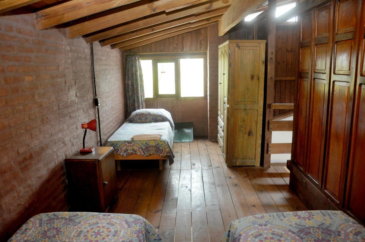 La Toma Complejo De Montana - Cabanas Y Habitaciones En Hosteria ミナ・クラベロ エクステリア 写真