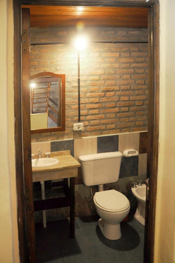 La Toma Complejo De Montana - Cabanas Y Habitaciones En Hosteria ミナ・クラベロ エクステリア 写真