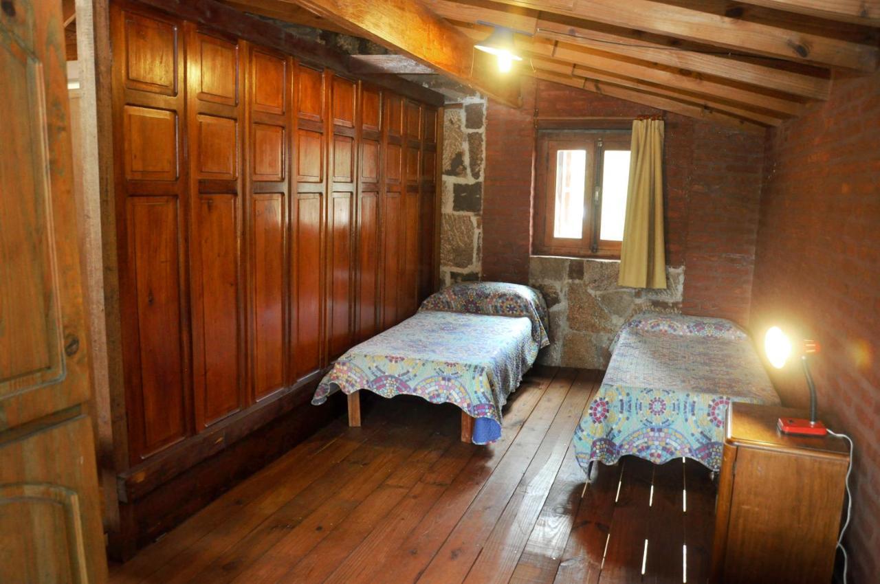 La Toma Complejo De Montana - Cabanas Y Habitaciones En Hosteria ミナ・クラベロ エクステリア 写真